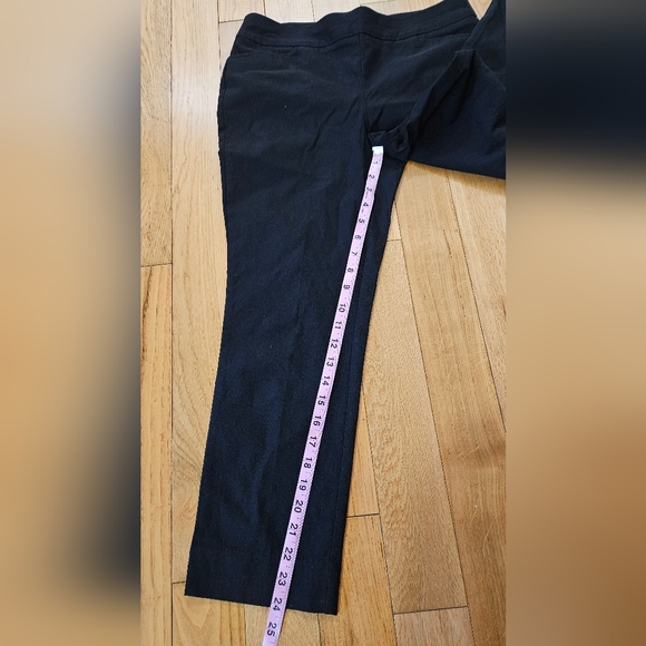 Chico's Women's Capri Pants Size 0.5 - Picture 4 of 9